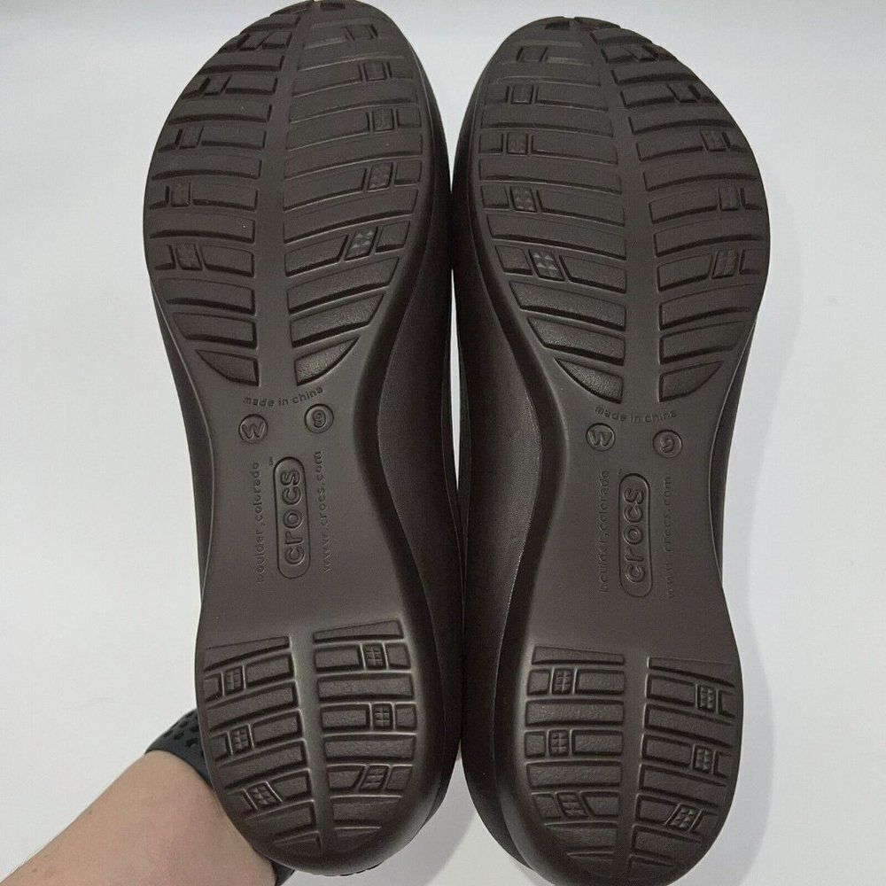 Crocs Logo Brown Pink Casual Bow Toe Slip On Flats Shoes Women's 9 - Picture 5 of 6